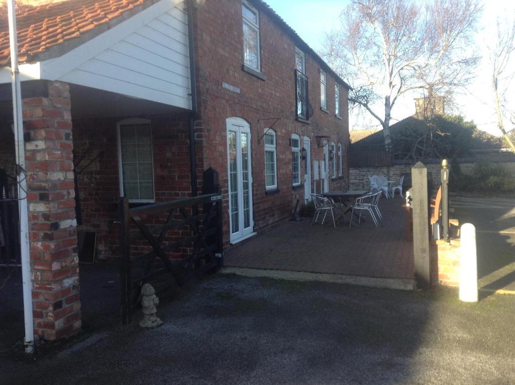 林肯郡偷猎者度假屋 Metheringham 外观 照片